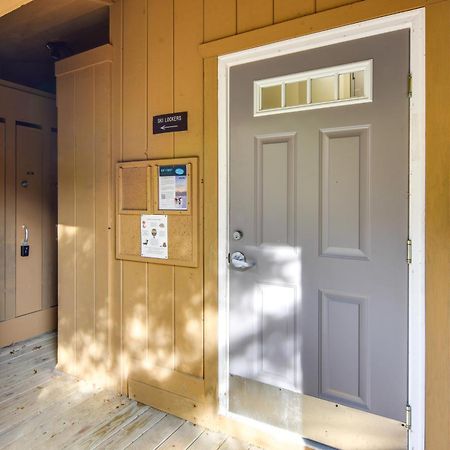 Ski-Inandout And Golf Condo With Aandc At Holiday Valley! Ellicottville Bagian luar foto