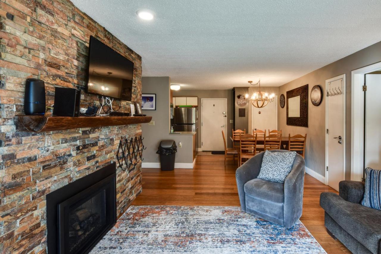 Ski-Inandout And Golf Condo With Aandc At Holiday Valley! Ellicottville Bagian luar foto
