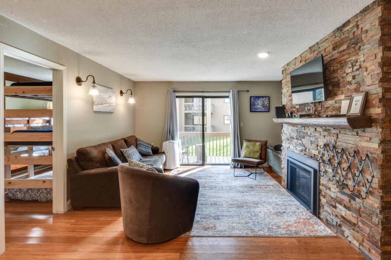 Ski-Inandout And Golf Condo With Aandc At Holiday Valley! Ellicottville Bagian luar foto