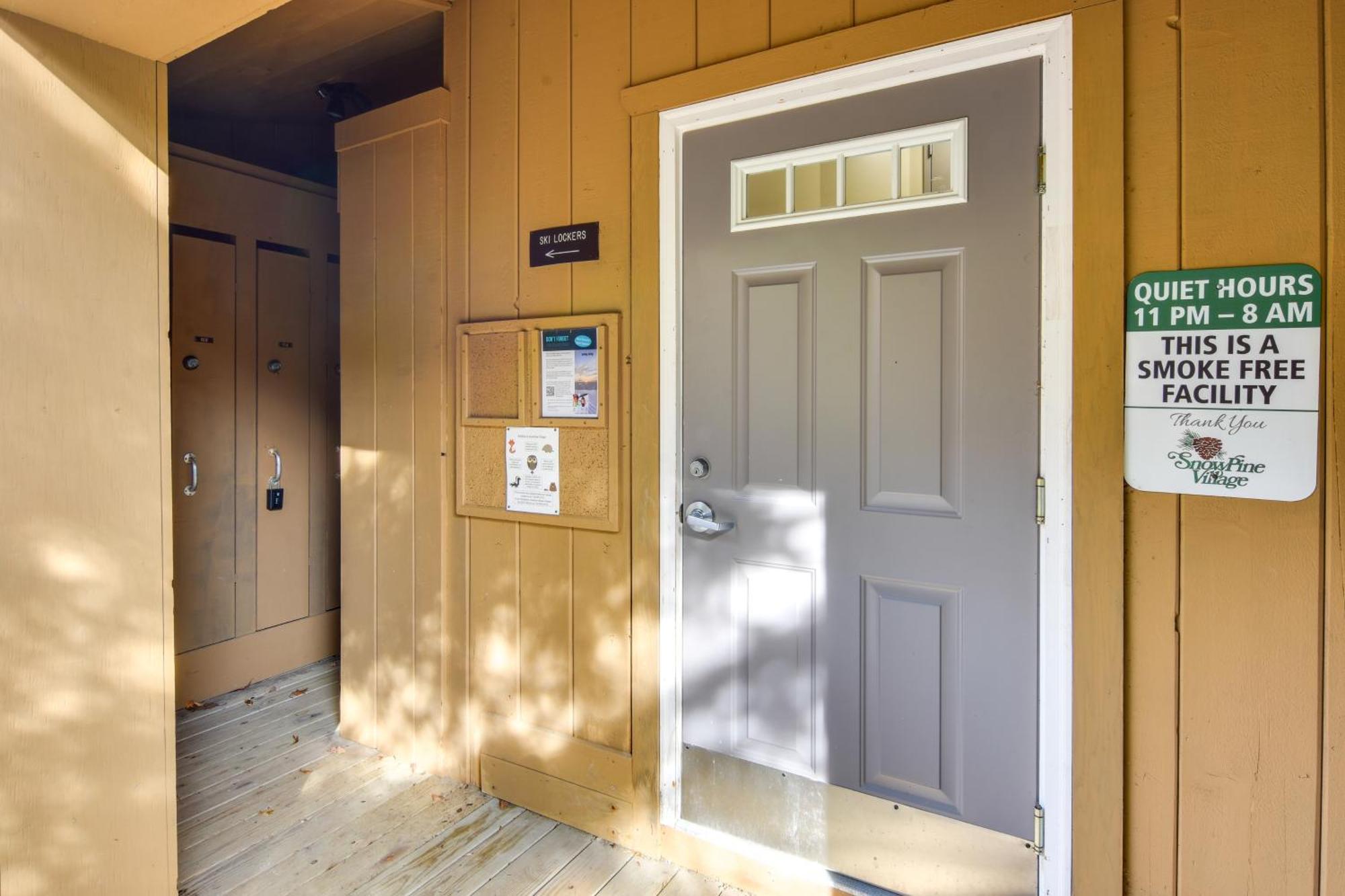 Ski-Inandout And Golf Condo With Aandc At Holiday Valley! Ellicottville Bagian luar foto